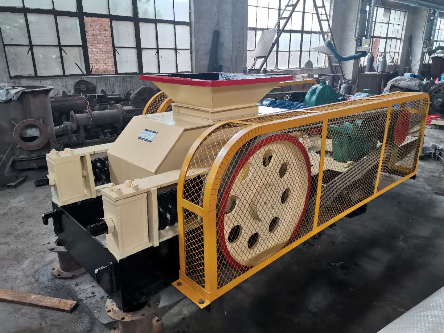 對輥式破碎機 對輥式破碎機